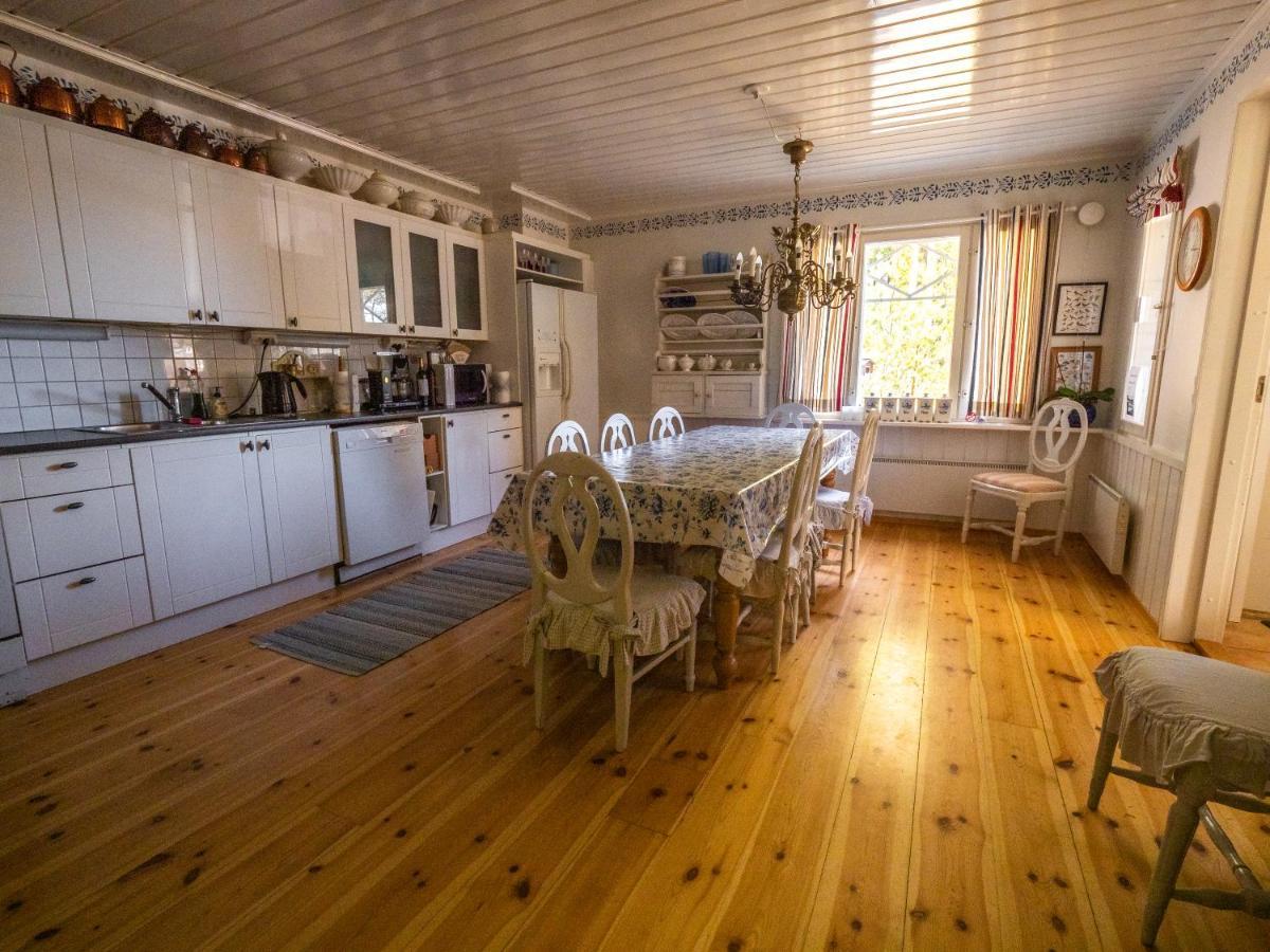 Villa Loevkulla With Sauna Loparo Bagian luar foto