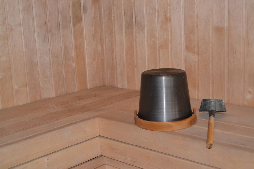 Villa Loevkulla With Sauna Loparo Bagian luar foto